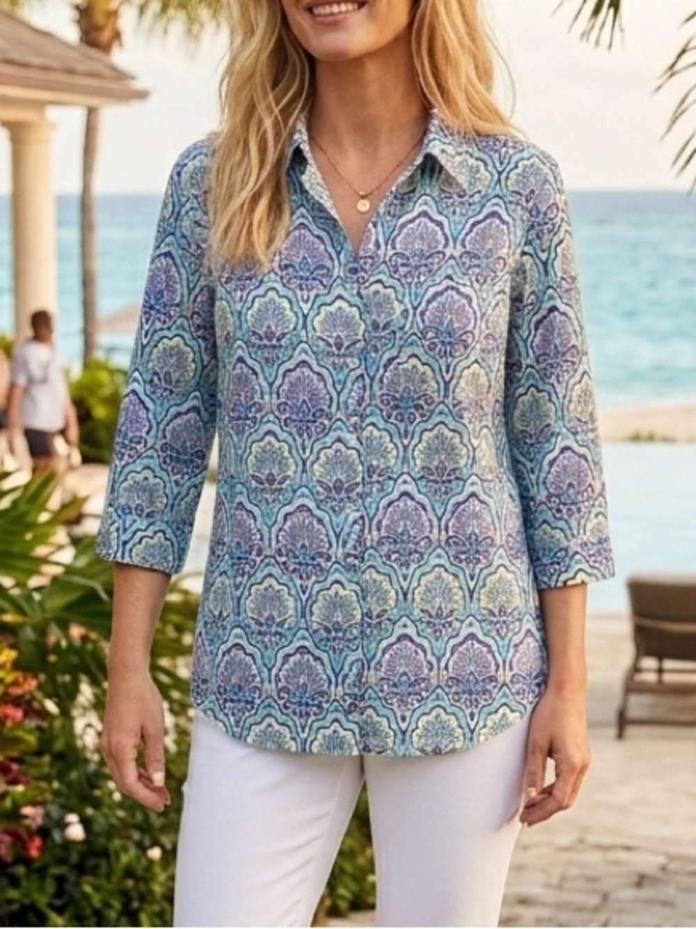 Chico’s Linen No Iron 3/4 Sleeve Peacock Print Button Front Blouse 2/L